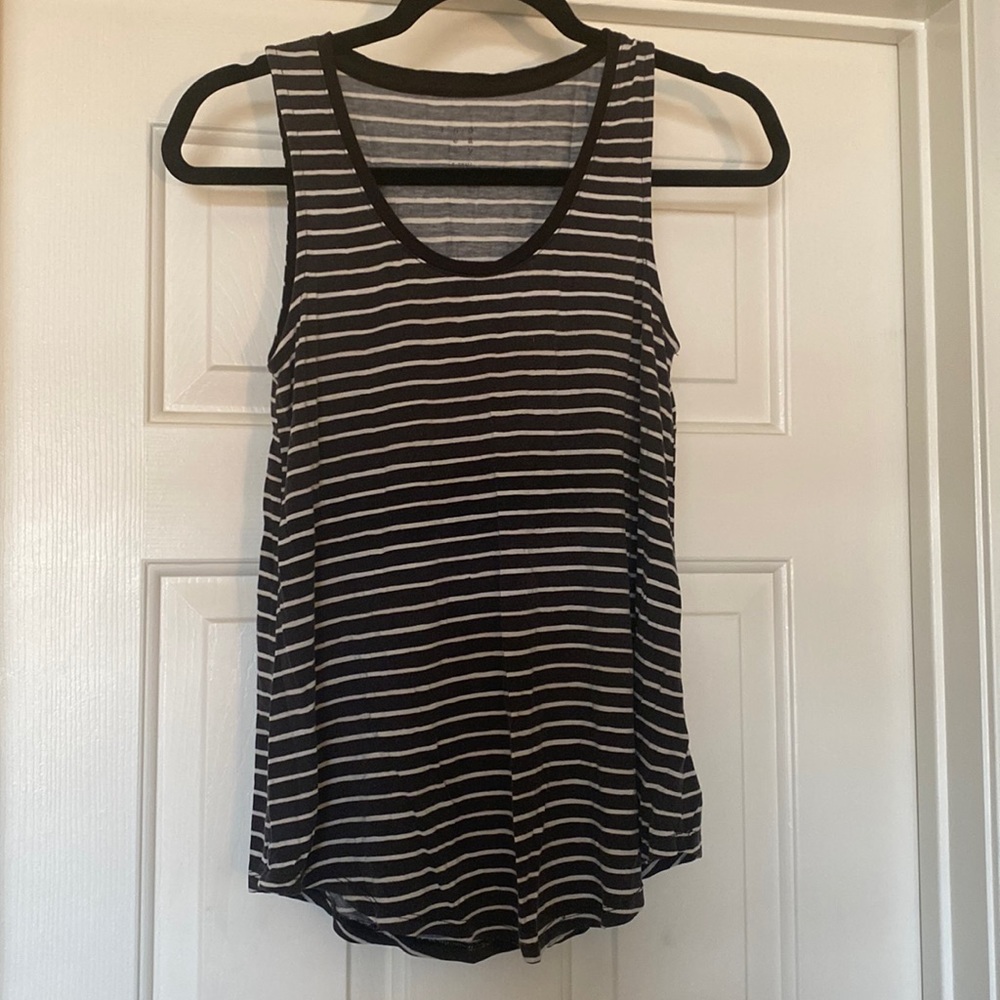 Black and white striped tank top SX